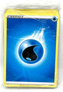 Pokemon TCG: Tilfeldig Forseglet pakke med en mix av 45 Energy kort